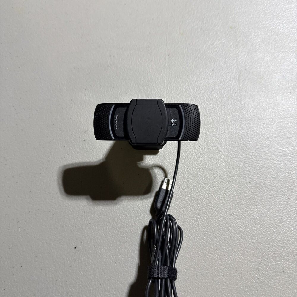 Logitech V-U0021 720p HD USB Webcam w/ Built-In Mic Tested Working